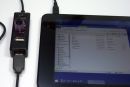 USB Hub am Tablet angeschlossen - Schalter USB Betrieb mit eingestecktem USB Stick